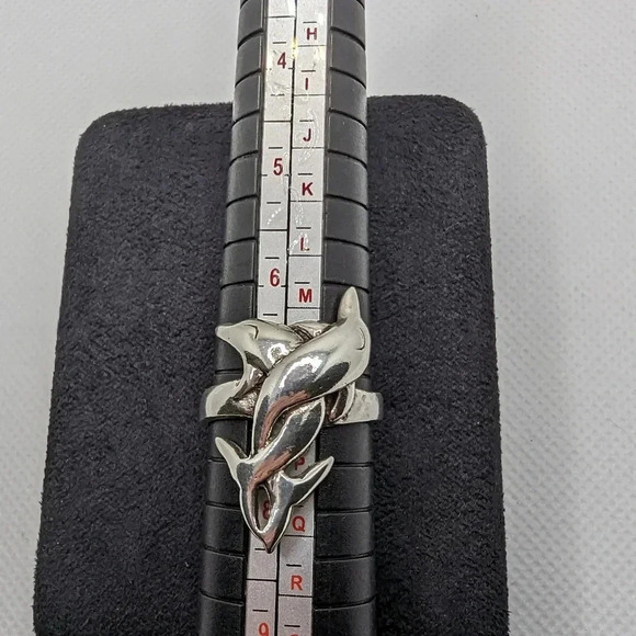 Dolphin  ring - Picture 2 of 3